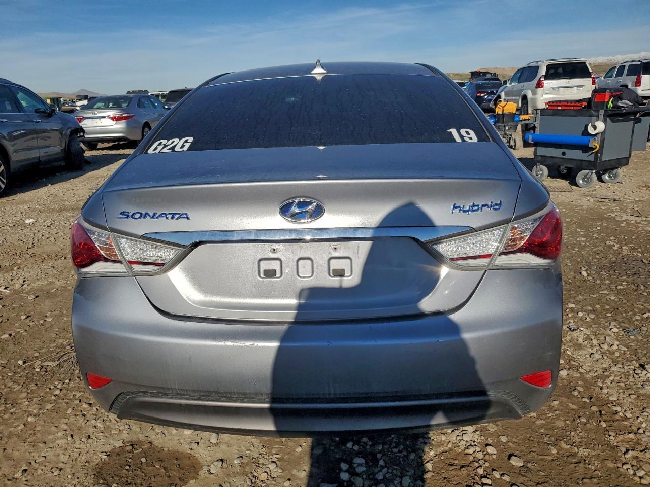 2015 Hyundai Sonata Hybrid - Image 6