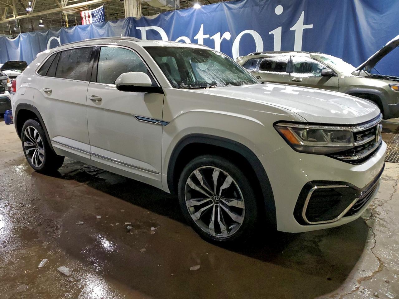 2020 Volkswagen Atlas Cross Sport Sel R-Line - Фото 4