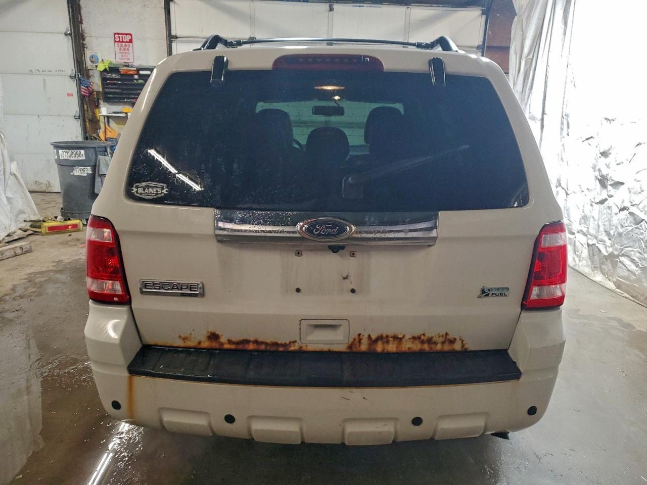 2010 Ford Escape Limited - Фото 6