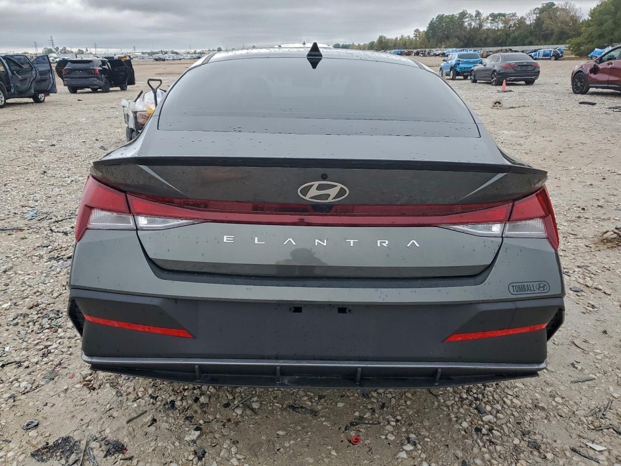 2025 Hyundai Elantra Sel Sport - Фото 6