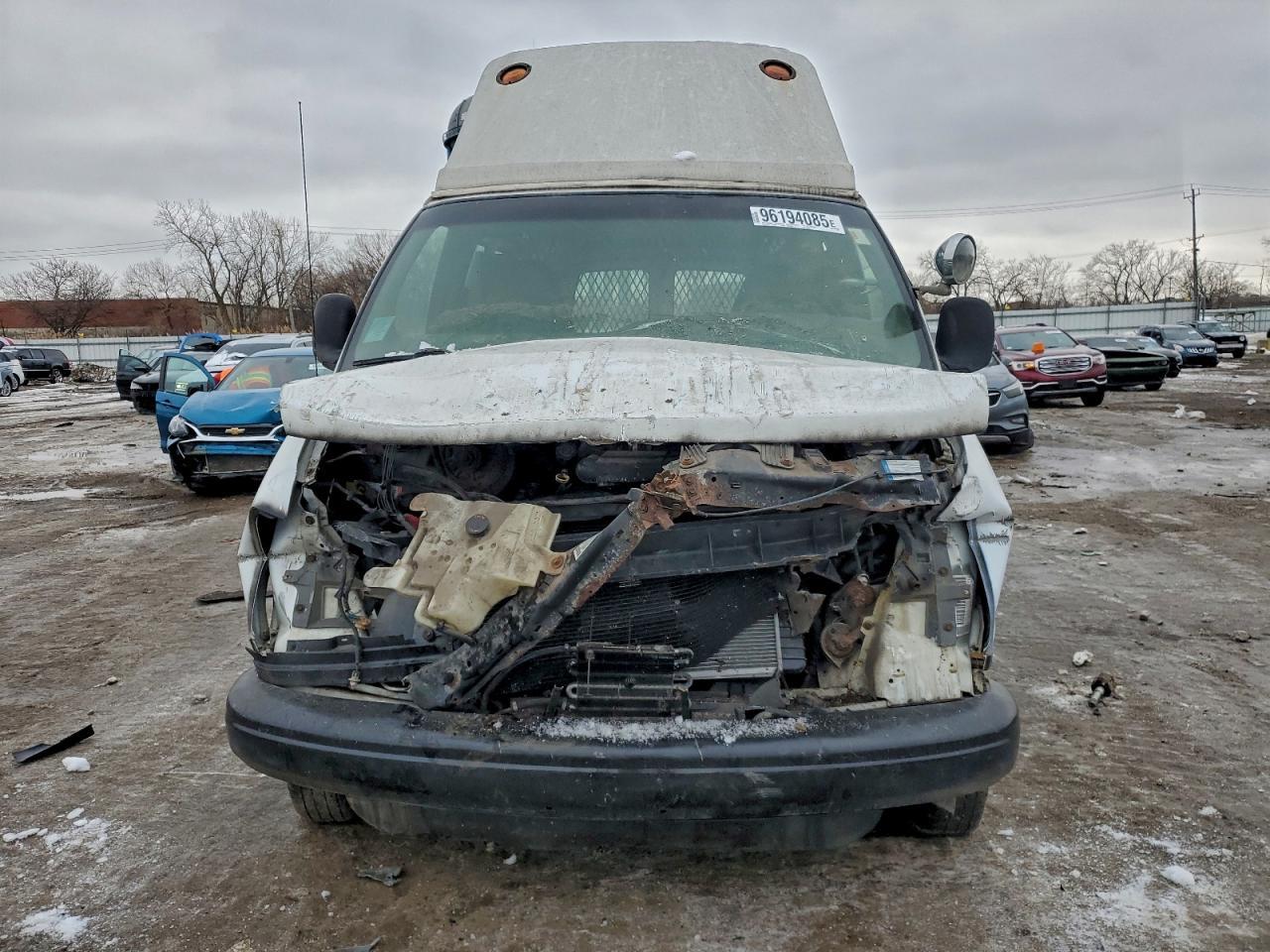 2001 Chevrolet Express G2500 - Image 5