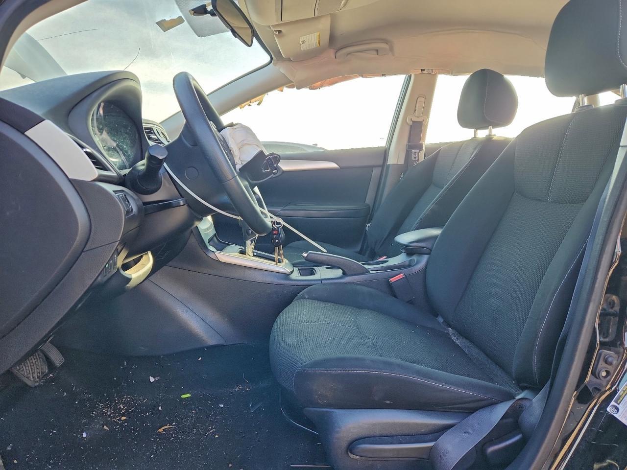 2018 Nissan Sentra S - Фото 7