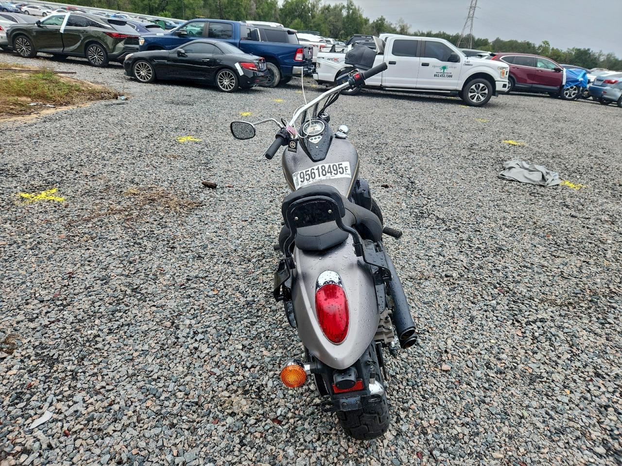 2020 Kawasaki Vn900 C - Фото 4