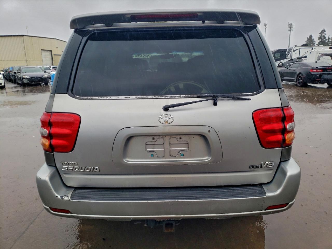 2004 Toyota Sequoia Limited - Image 6