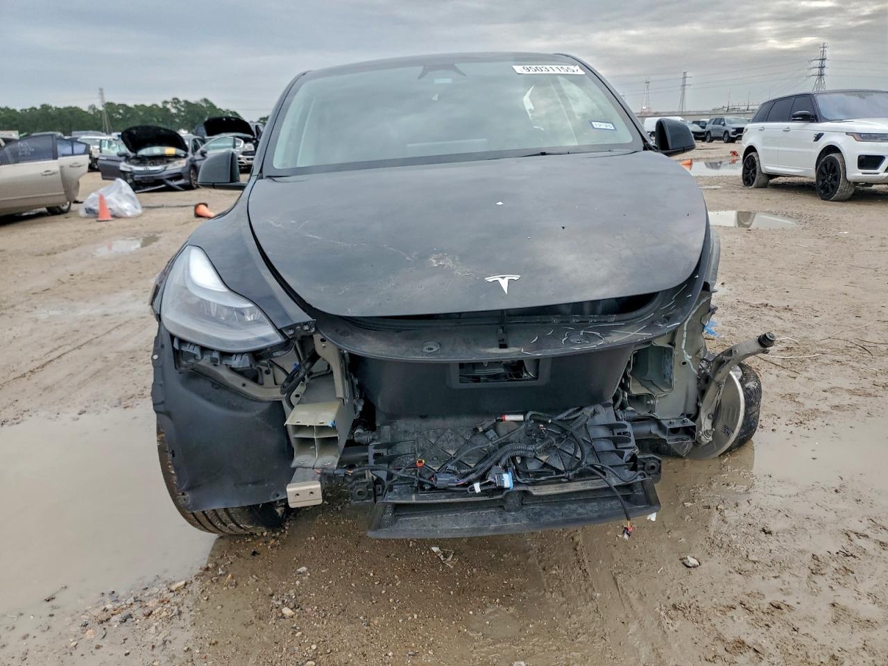 2023 Tesla Model Y - Image 5