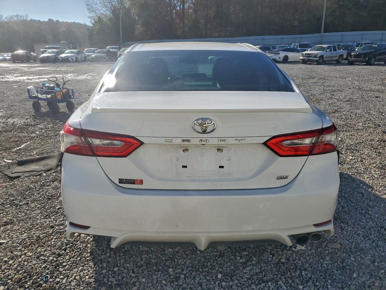 2018 Toyota Camry L - Фото 6