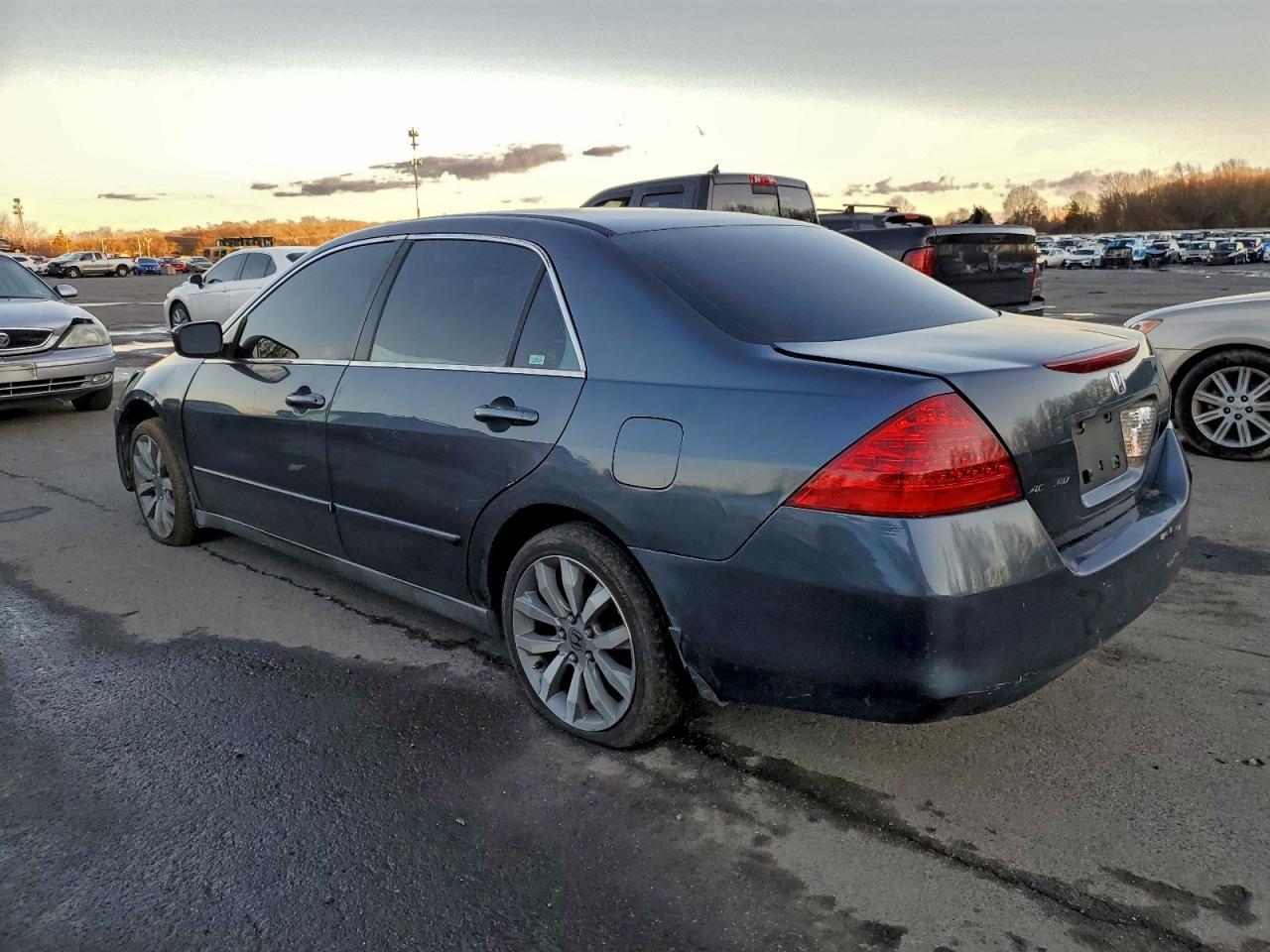 2007 Honda Accord Lx - Фото 2