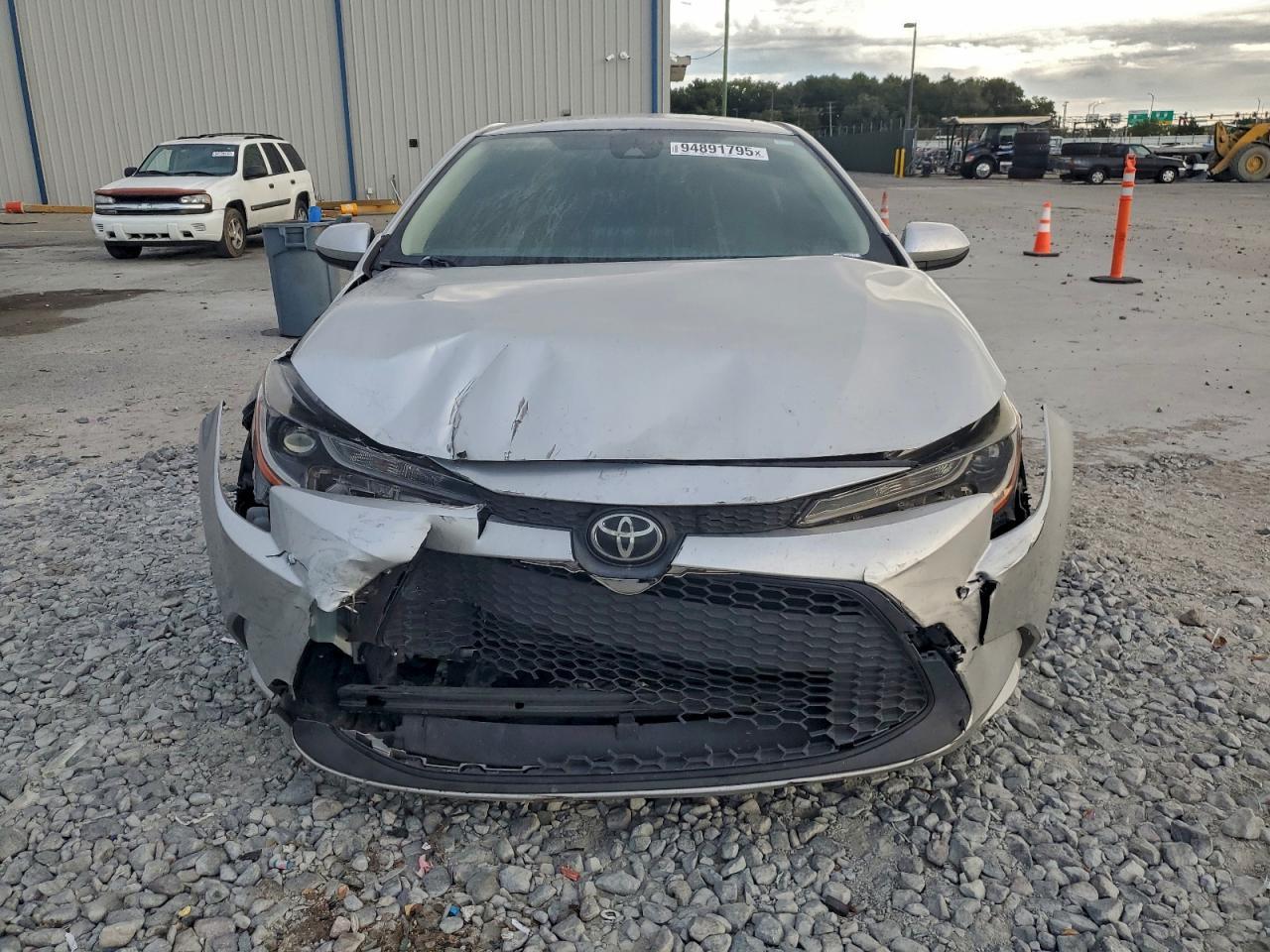 2021 Toyota Corolla Le - Фото 5