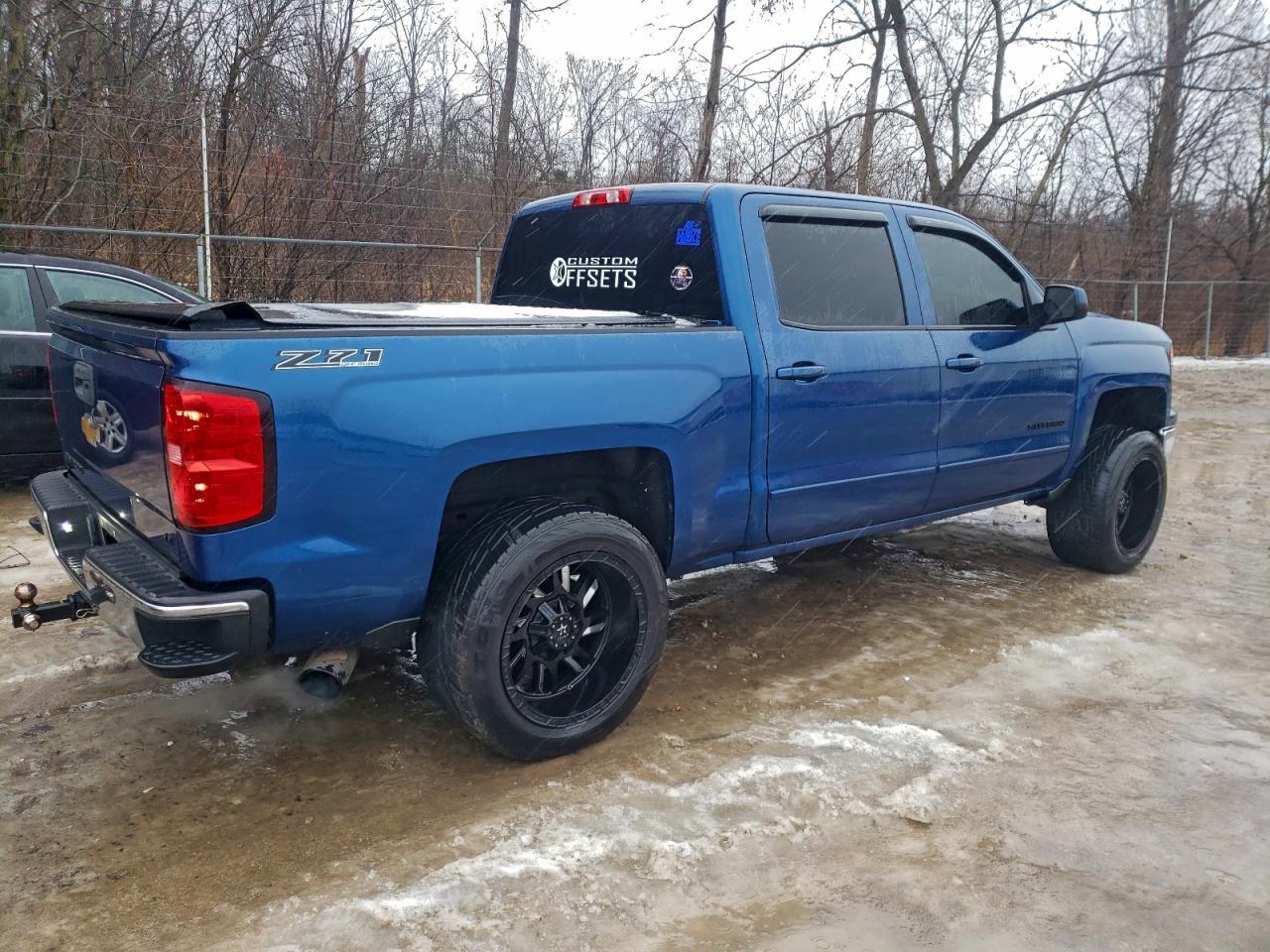 2015 Chevrolet Silverado K1500 Lt - Image 3