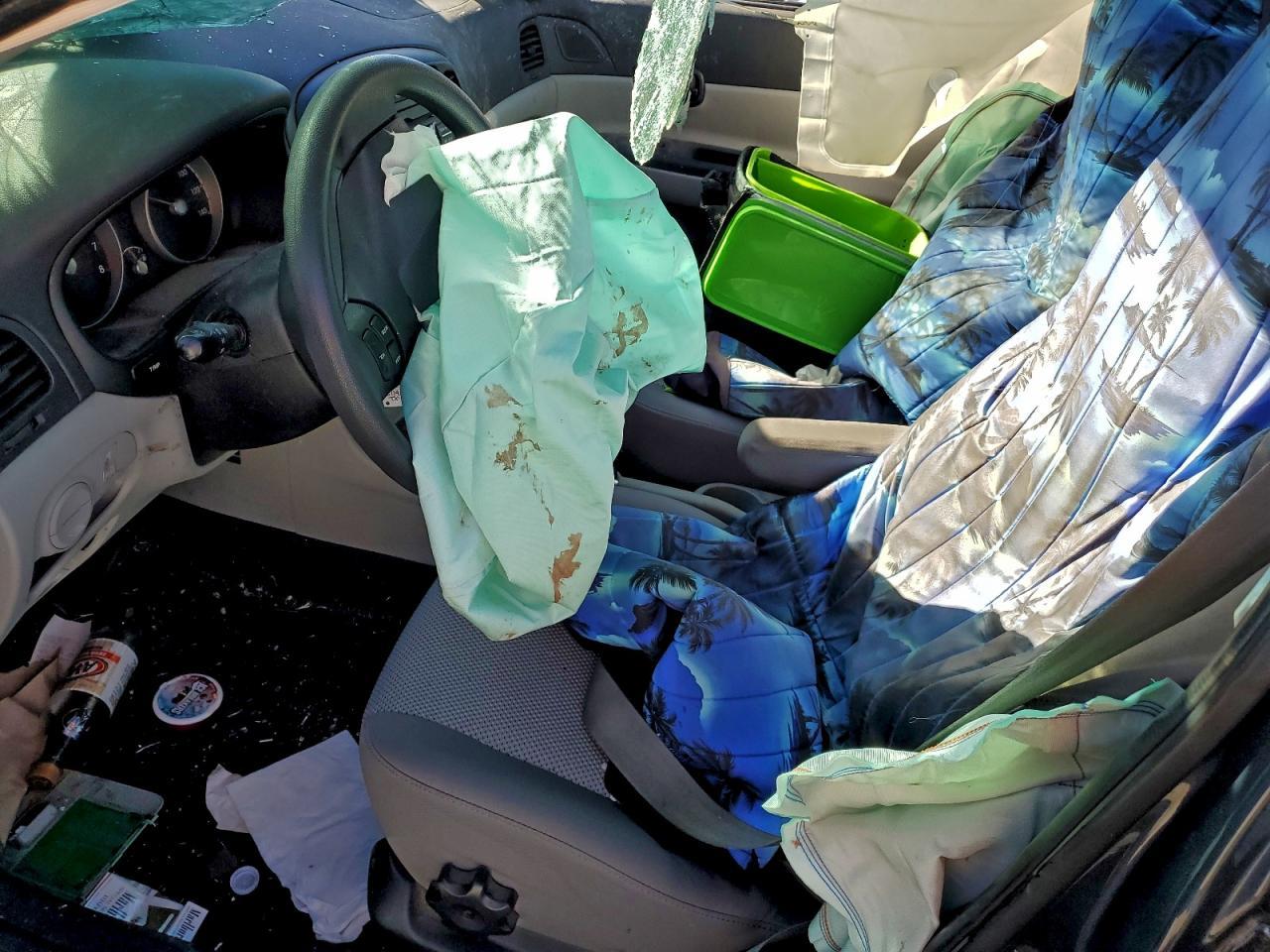 2011 Hyundai Accent Gls - Фото 7