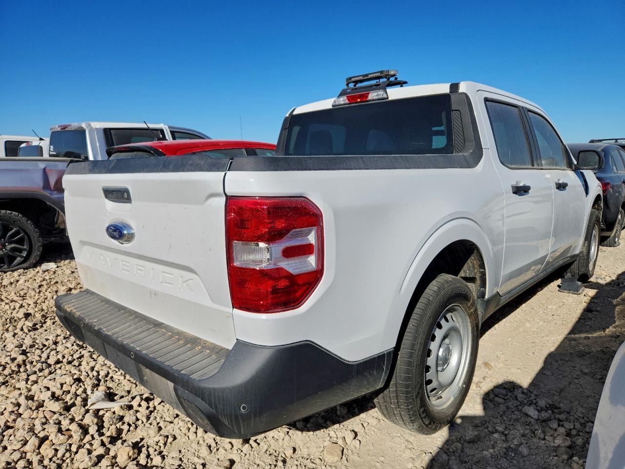 2022 Ford Maverick Xl - Image 3