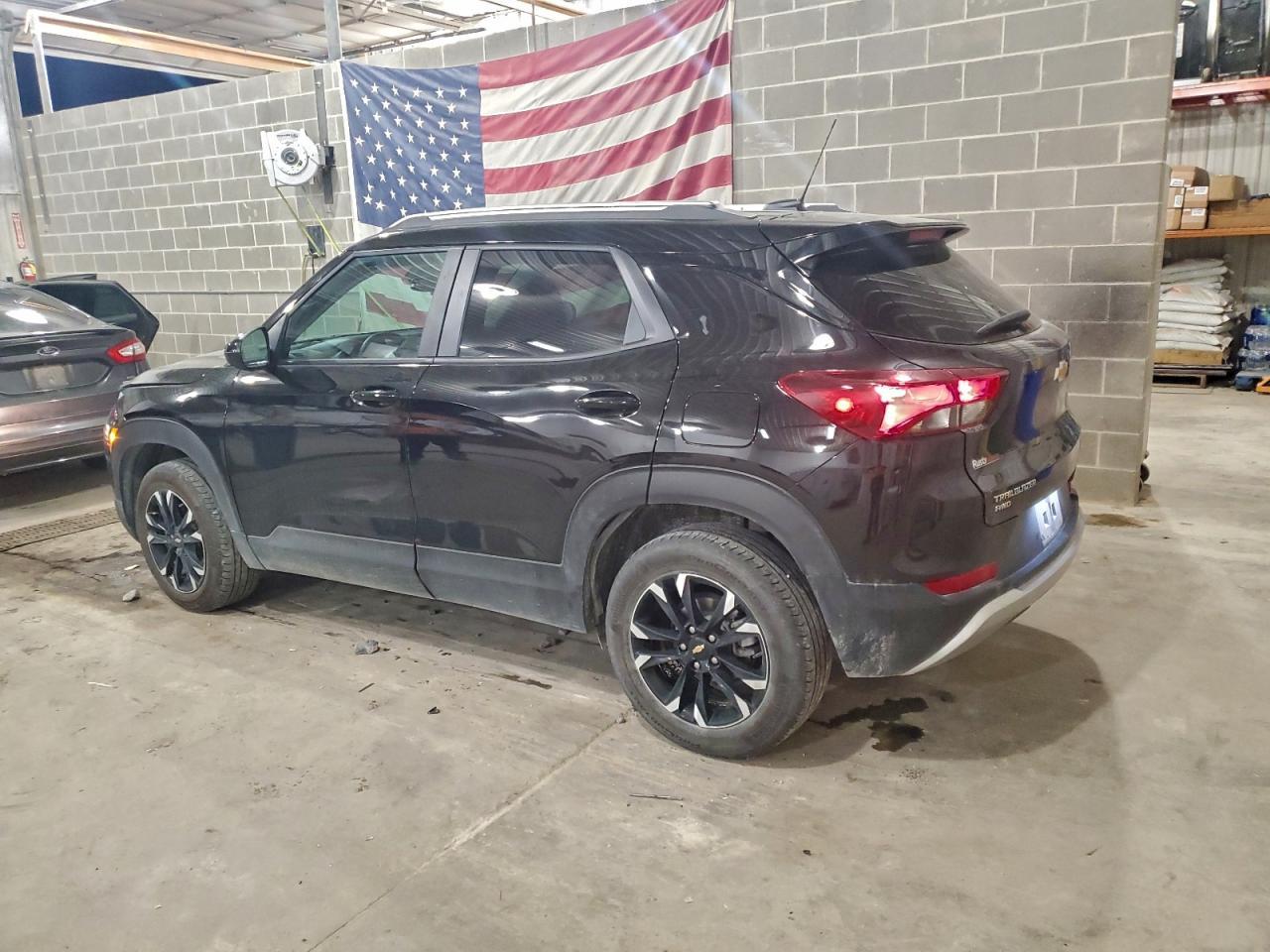 2023 Chevrolet Trailblazer Lt - Image 2