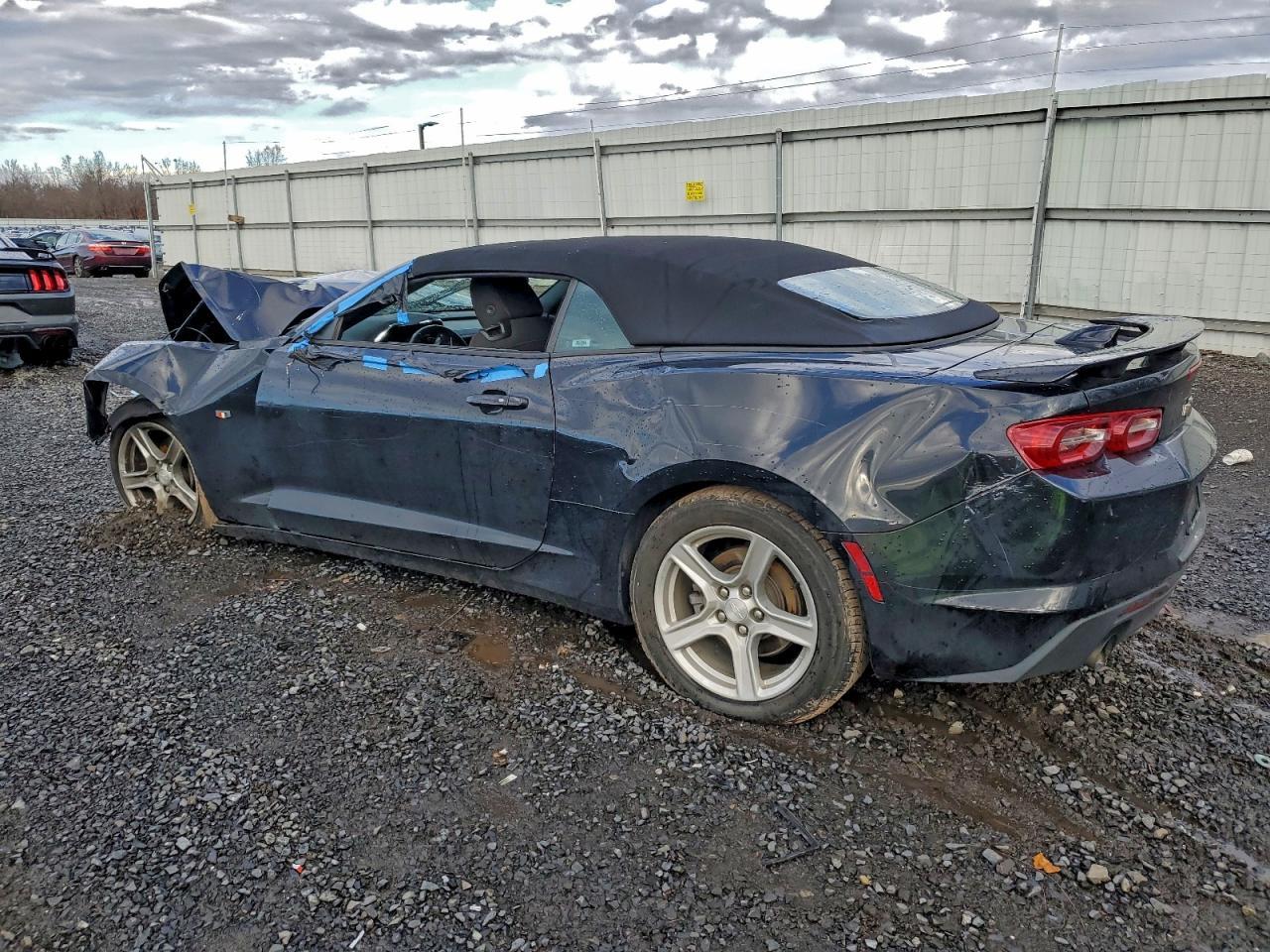 2020 Chevrolet Camaro Ls - Image 2
