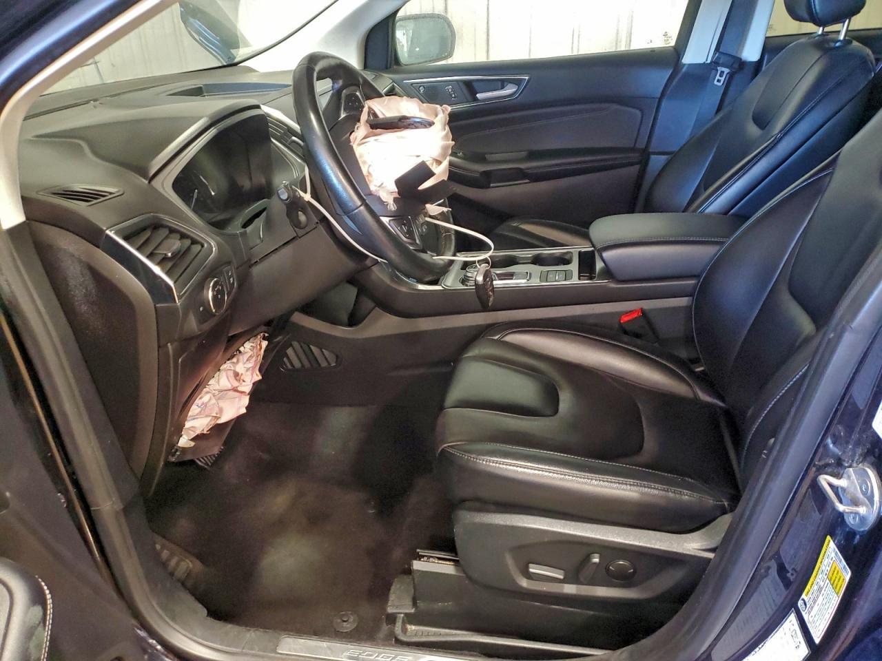 2022 Ford Edge Titanium - Фото 7