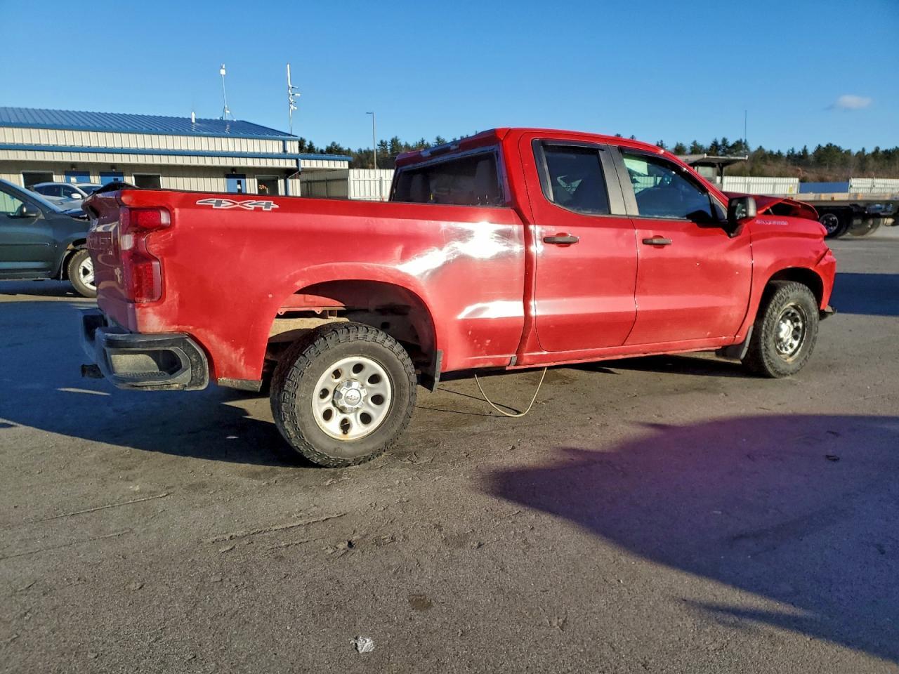 2019 Chevrolet Silverado K1500 - Фото 3