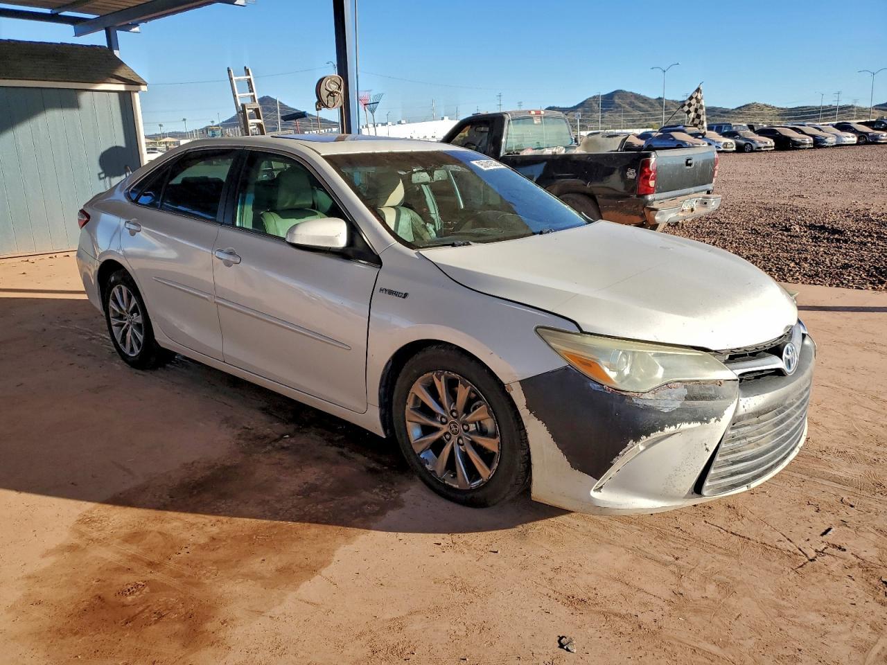 2015 Toyota Camry Hybrid - Фото 4