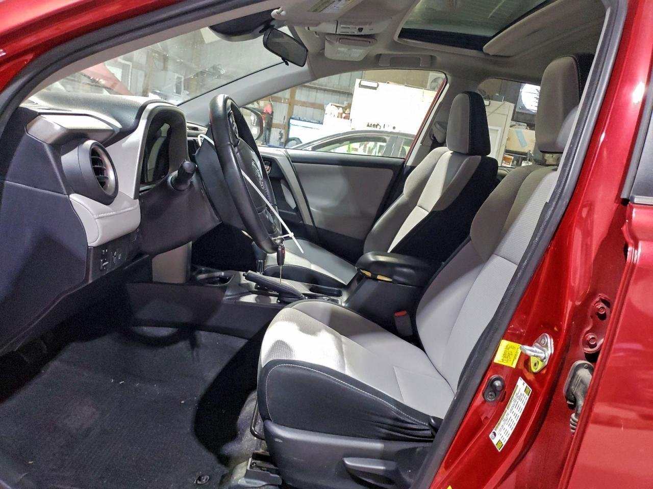 2017 Toyota Rav4 Xle - Фото 7
