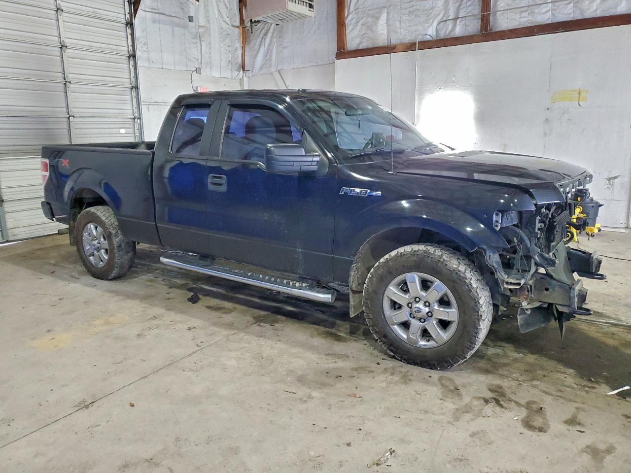 2013 Ford F150 Super Cab - Фото 4