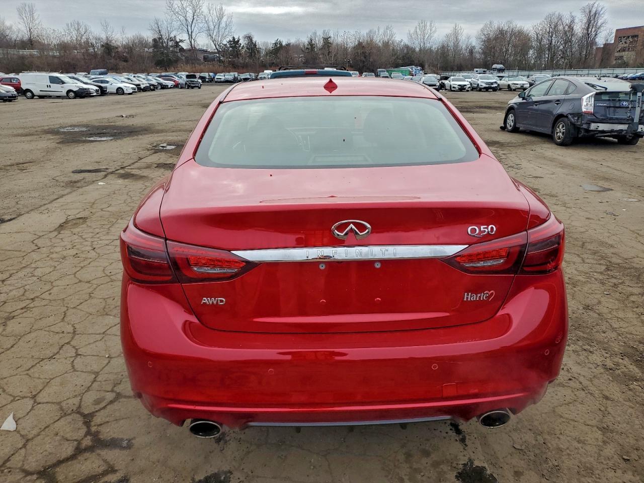 2021 Infiniti Q50 Luxe - Image 6