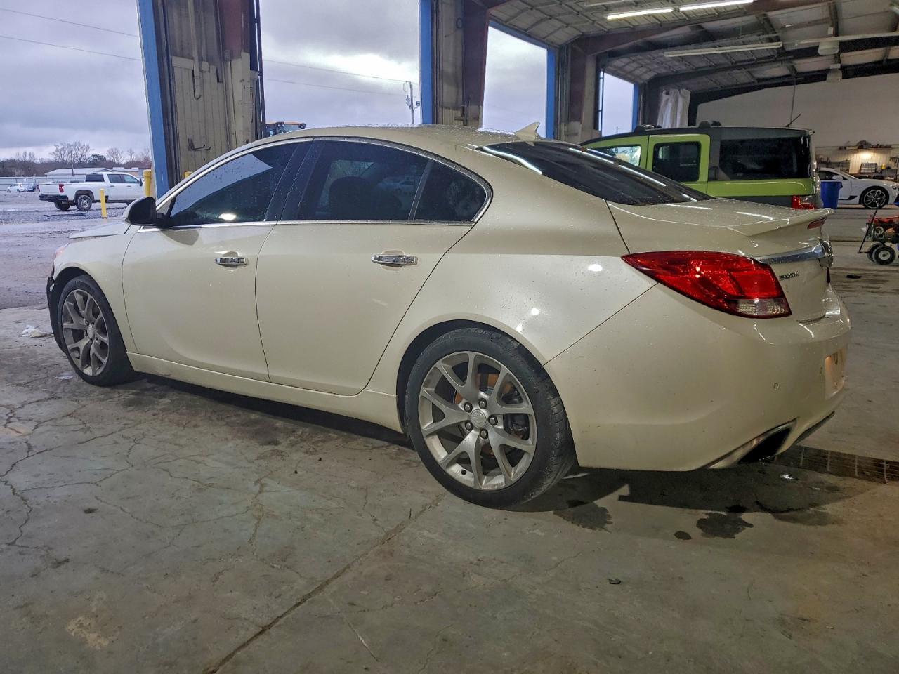 2013 Buick Regal Gs - Фото 2