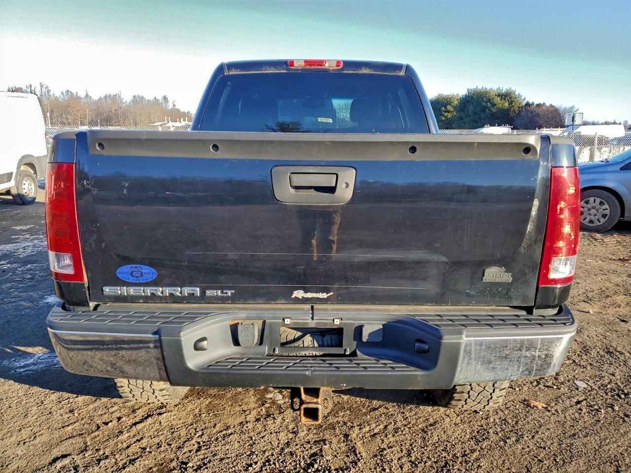 2008 GMC Sierra K1500 - Image 6
