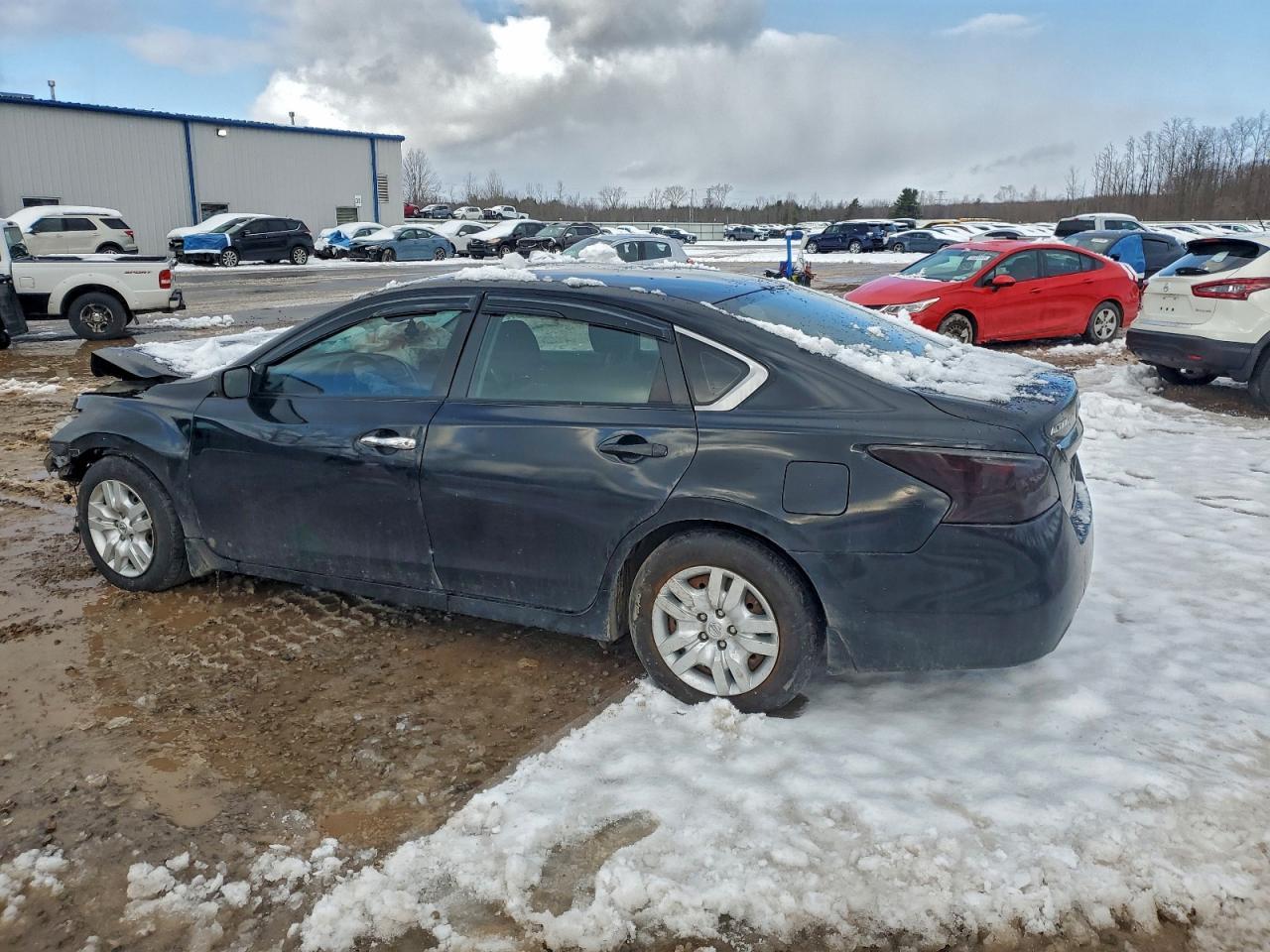 2014 Nissan Altima 2.5 - Image 2