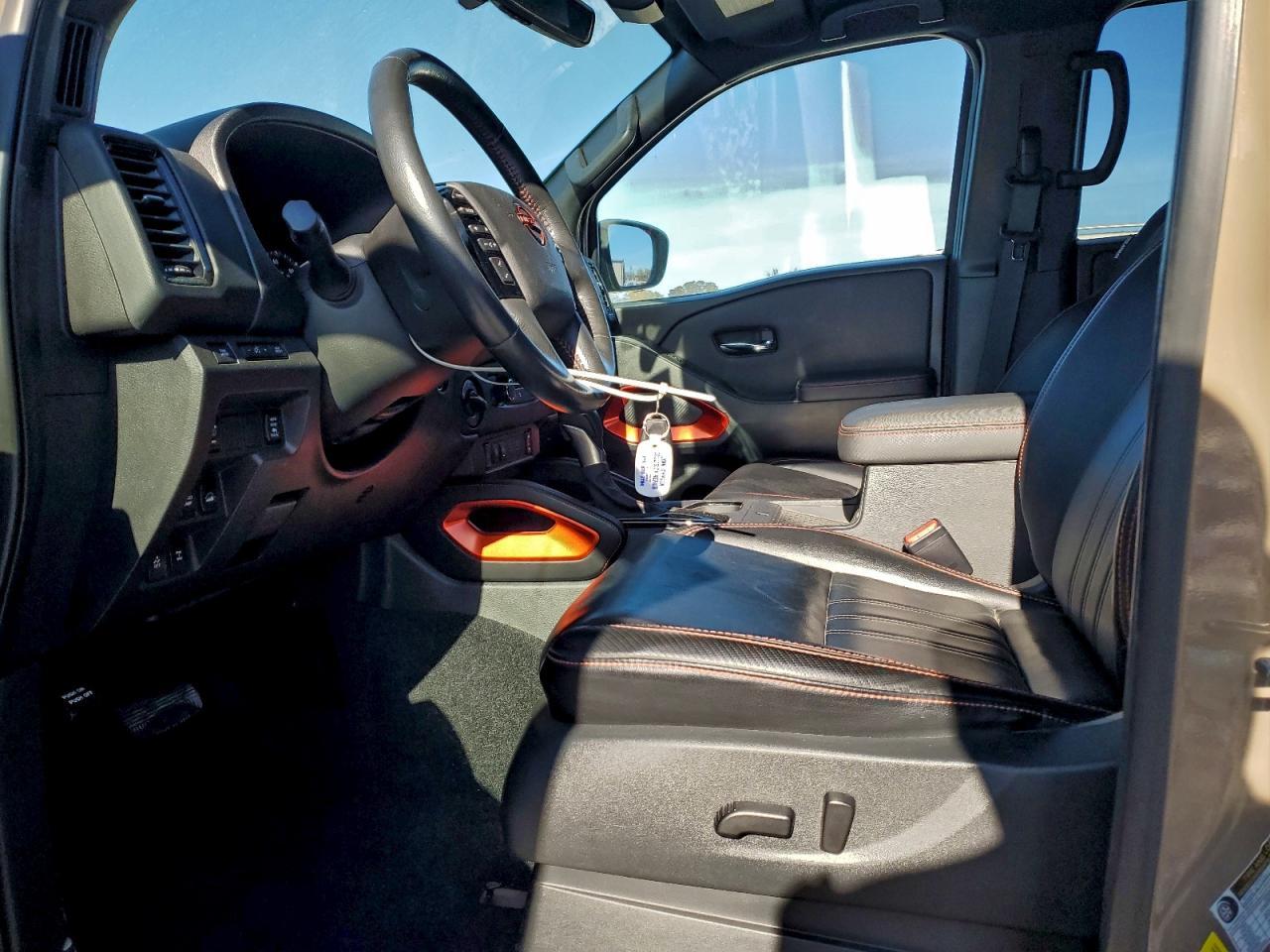 2024 Nissan Frontier Pro-4X - Фото 7
