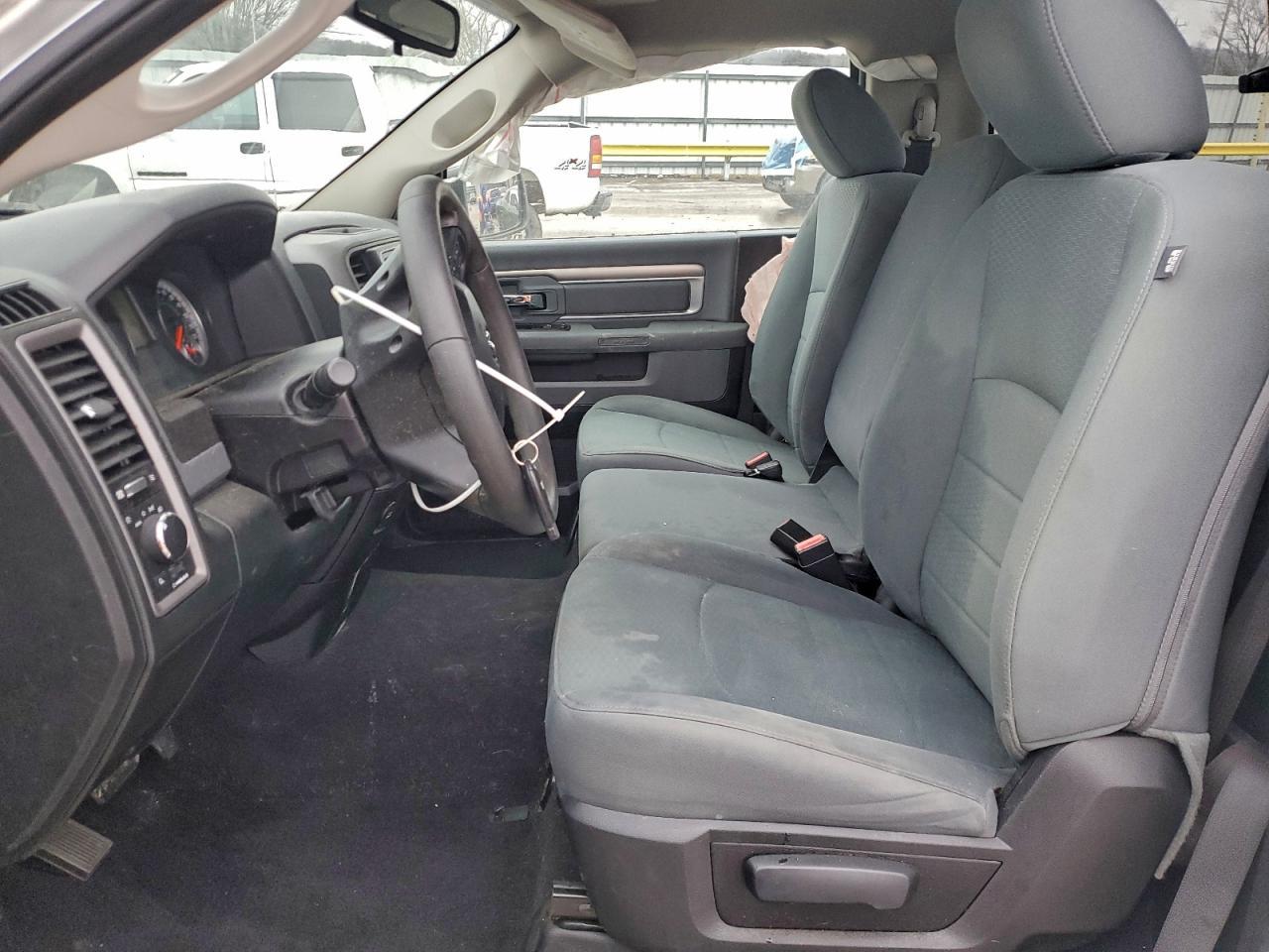 2016 Ram 1500 St - Фото 7