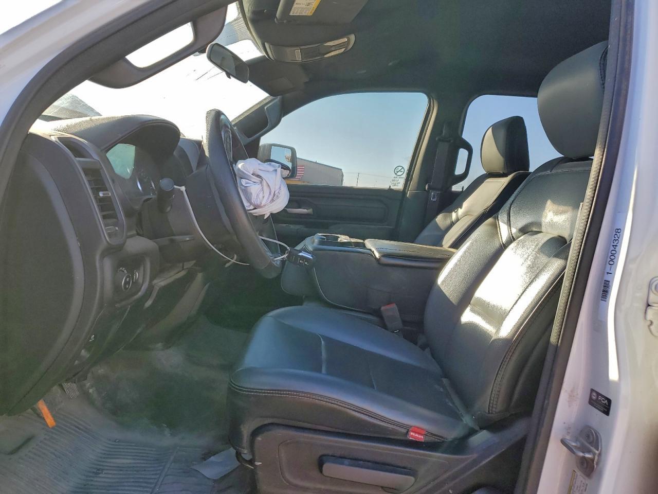 2023 Ram 1500 Tradesman - Фото 7