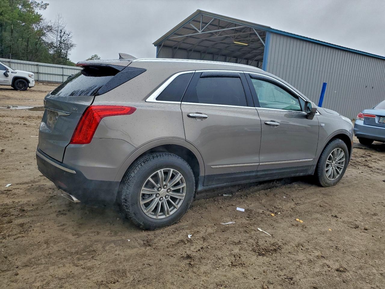 2018 Cadillac Xt5 Luxury - Фото 3