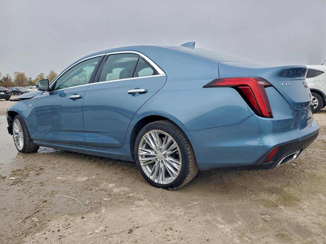 2023 Cadillac Ct4 Premium Luxury - Image 2