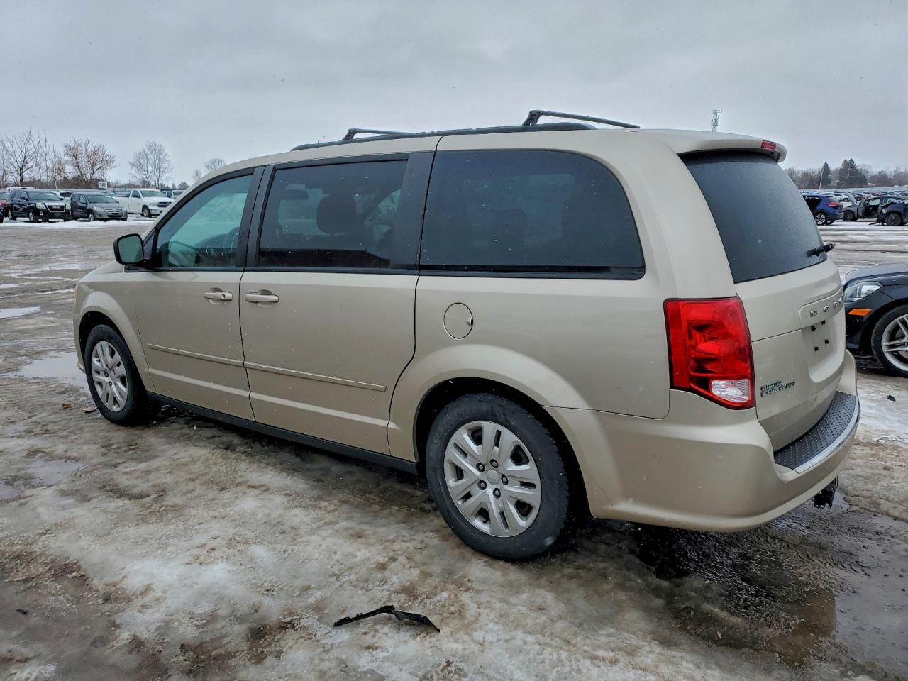 2014 Dodge Grand Caravan Se - Image 2
