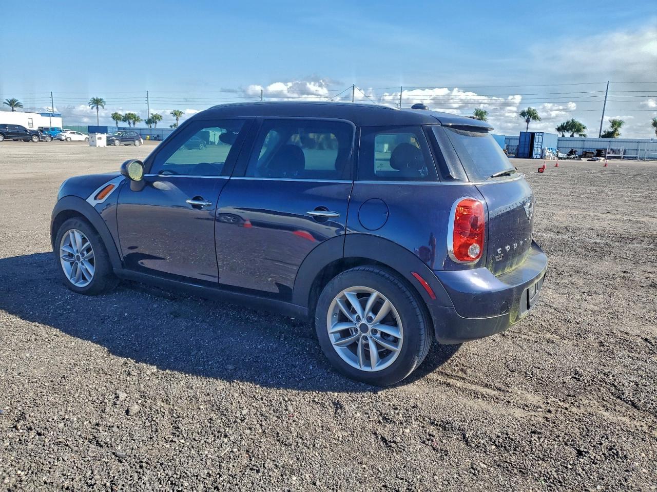 2013 Mini Cooper Countryman - Image 2