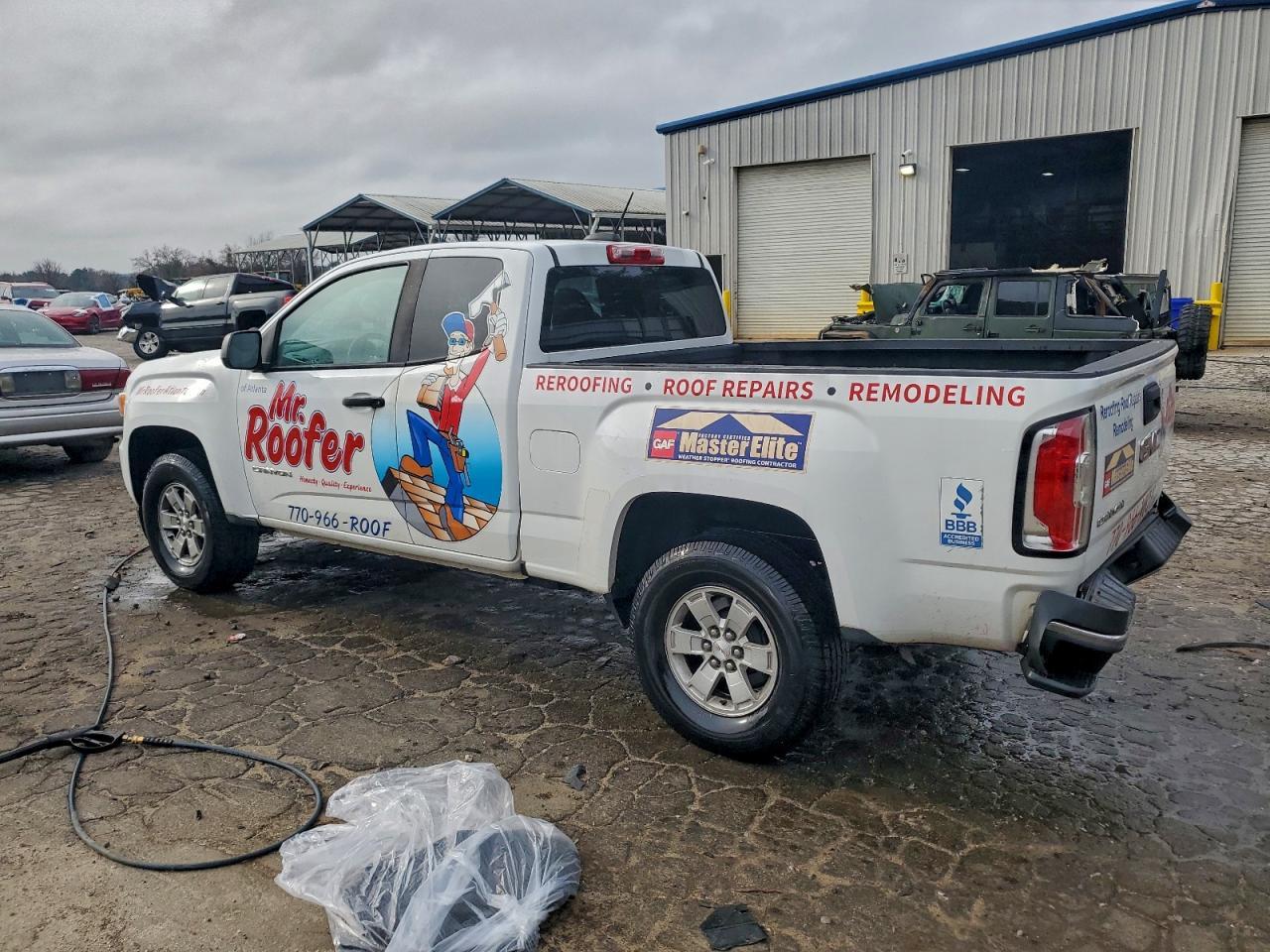2018 GMC Canyon - Image 2