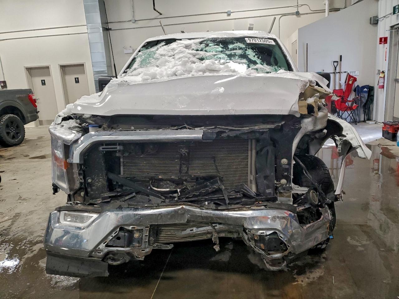 2022 Ford F150 Super Cab - Фото 5