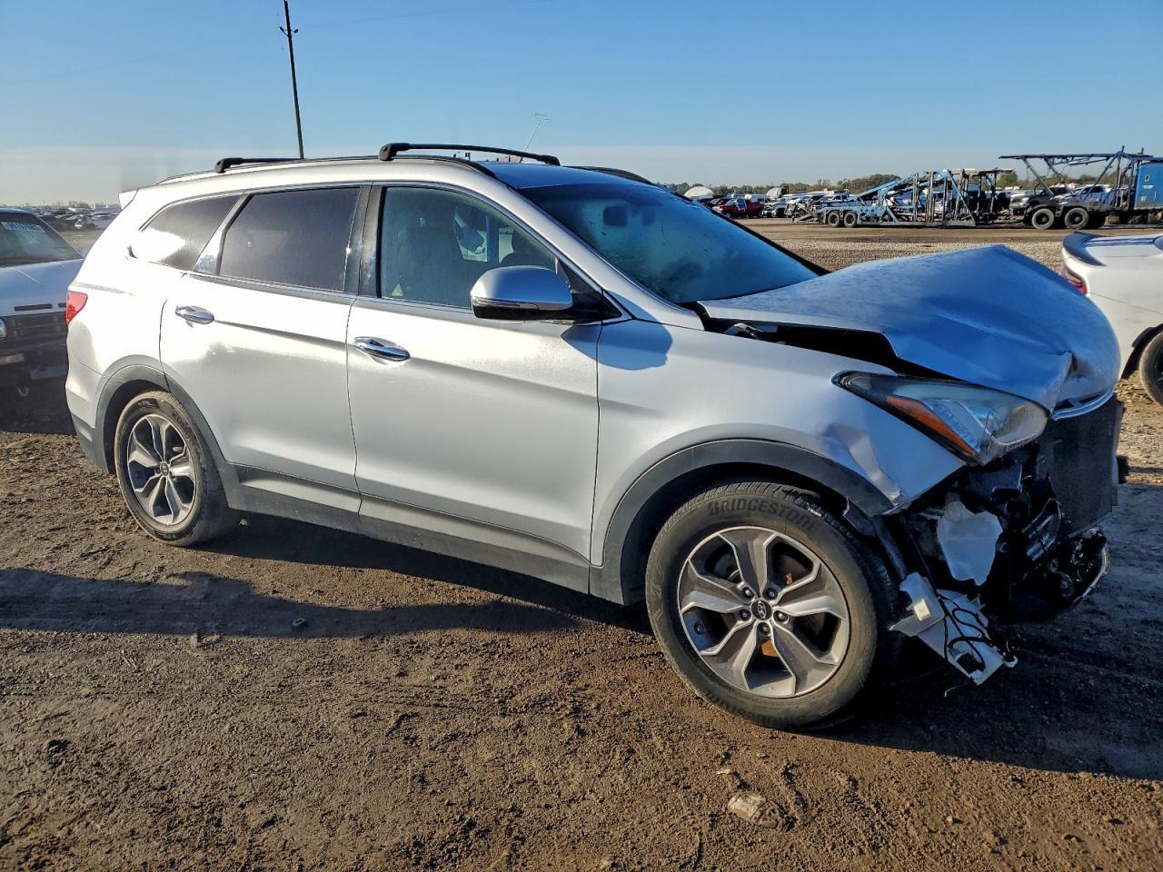 2014 Hyundai Santa Fe Gls - Фото 4