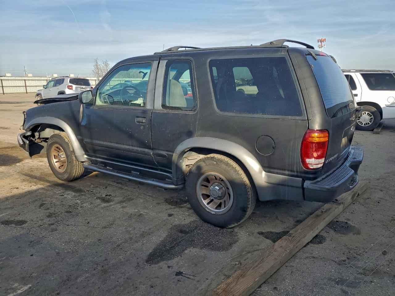 1998 Ford Explorer - Фото 2