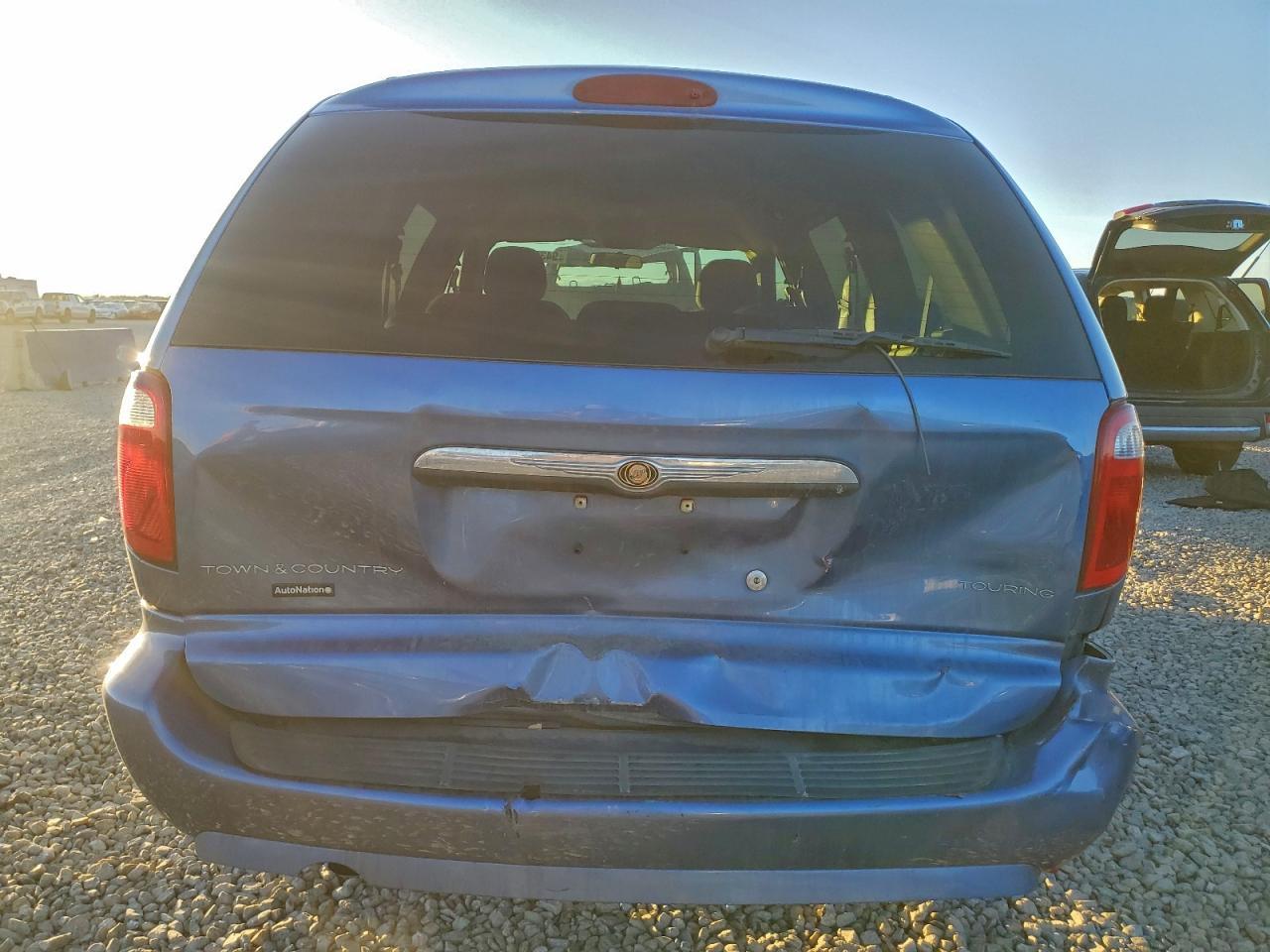 2007 Chrysler Town & Country Touring - Фото 6