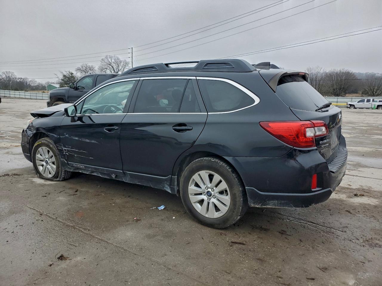 2017 Subaru Outback 2.5I Premium - Image 2