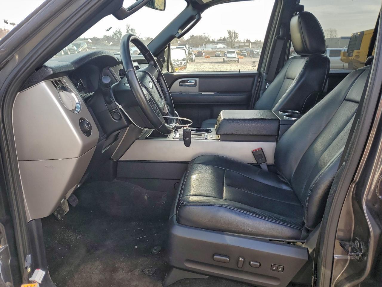 2017 Ford Expedition El Limited - Image 7