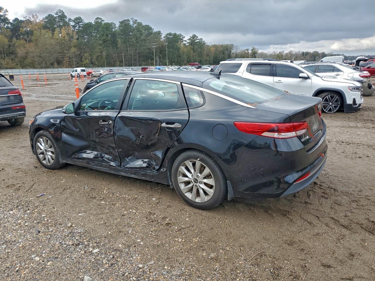 2018 Kia Optima Lx - Фото 2