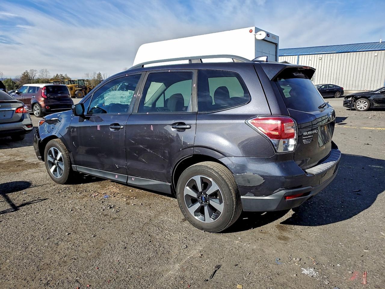2018 Subaru Forester 2.5I Premium - Image 2
