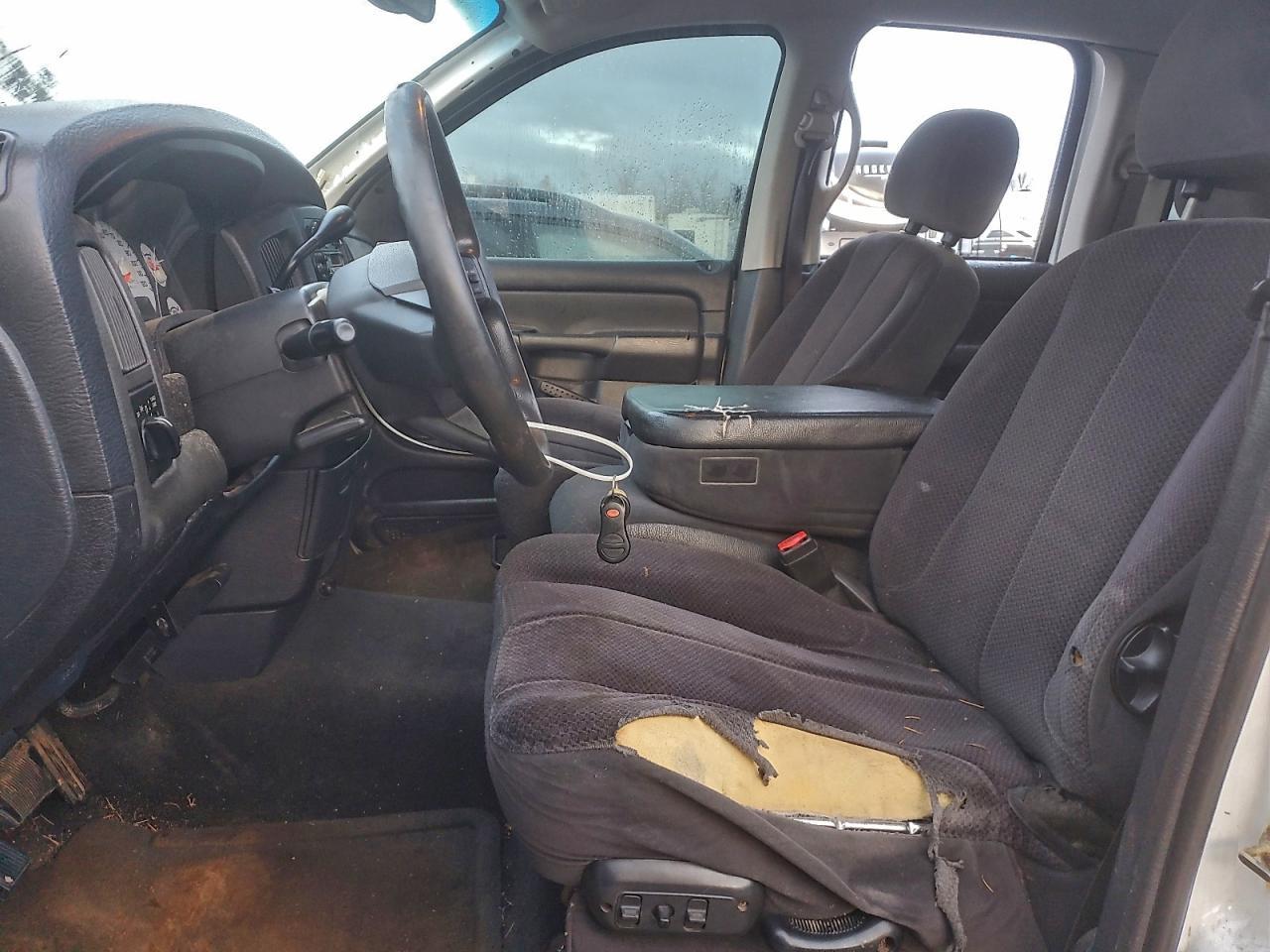 2004 Dodge Ram 2500 St - Фото 7