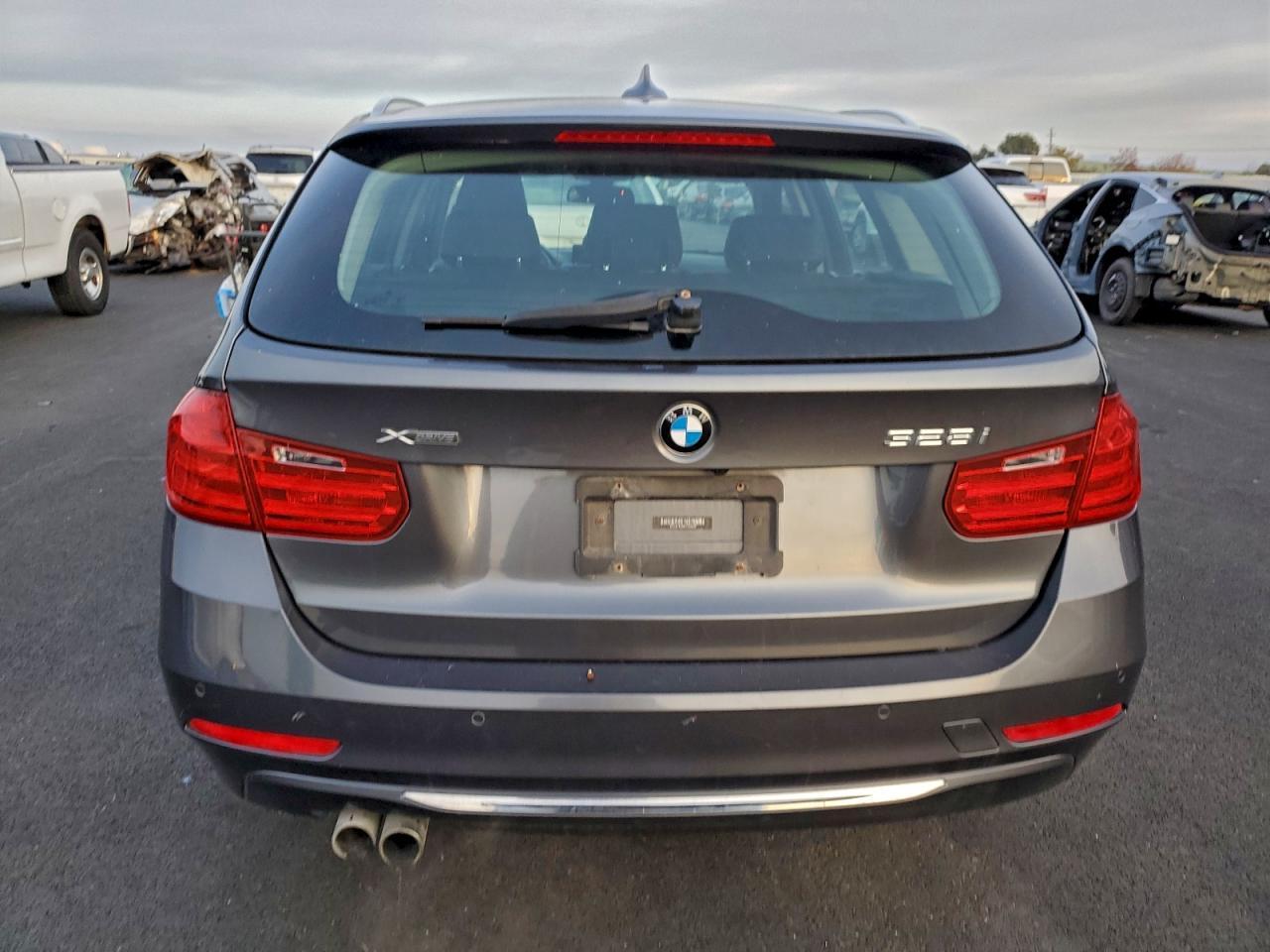 2014 BMW 328 Xi - Фото 6