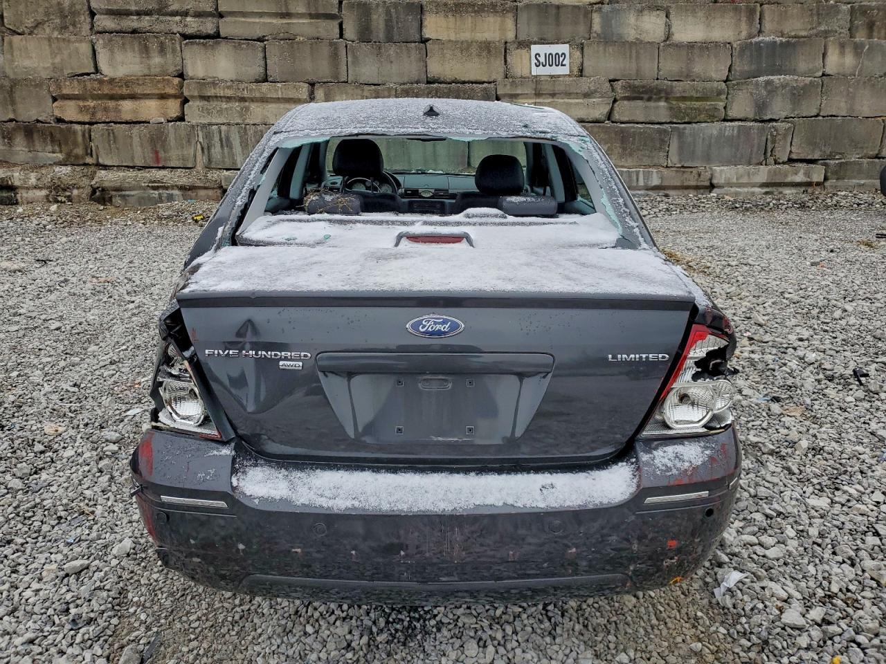 2007 Ford Five Hundred Limited - Image 6