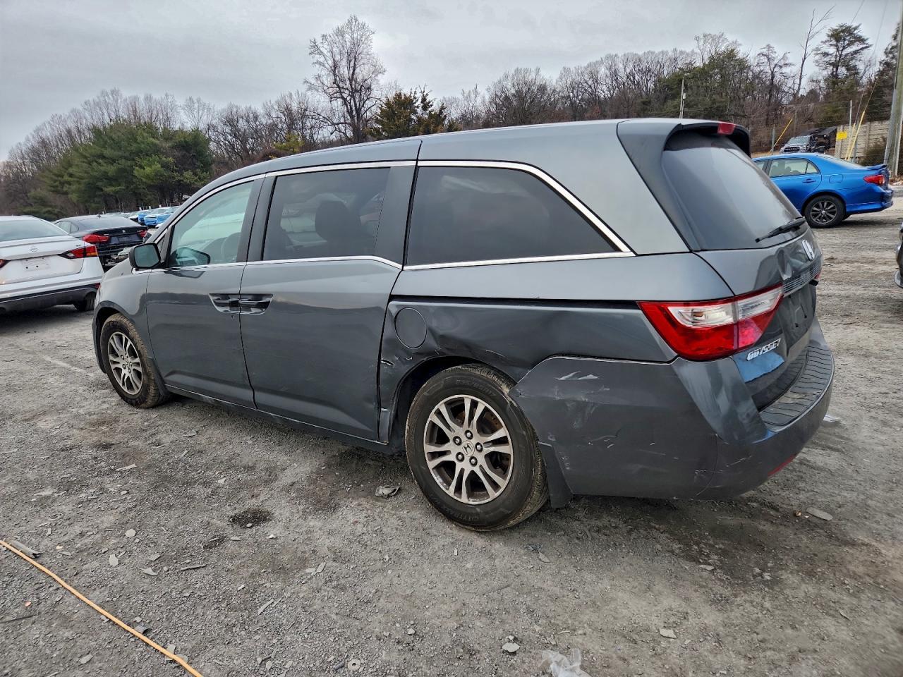2011 Honda Odyssey Lx - Фото 2
