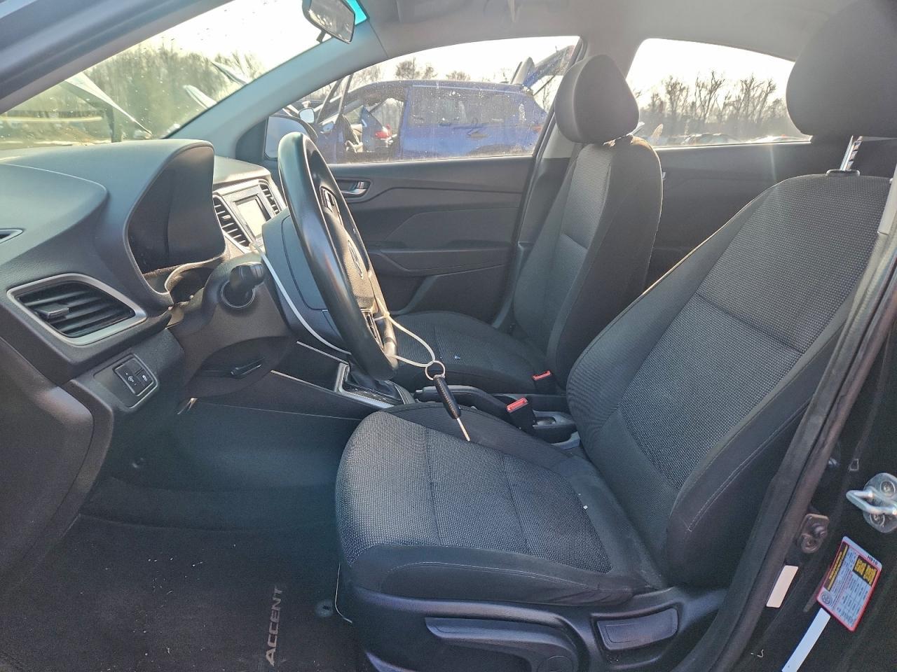 2019 Hyundai Accent Se - Фото 7