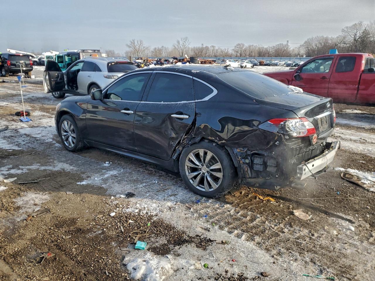 2013 Infiniti M37 X - Фото 2