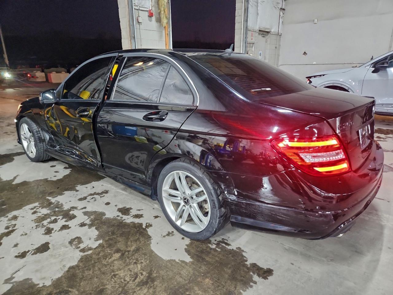 2013 Mercedes-Benz C 250 - Image 2