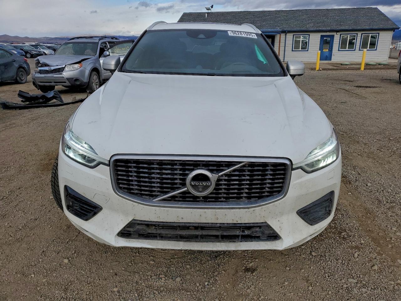 2019 Volvo Xc60 T8 R-Design - Фото 5